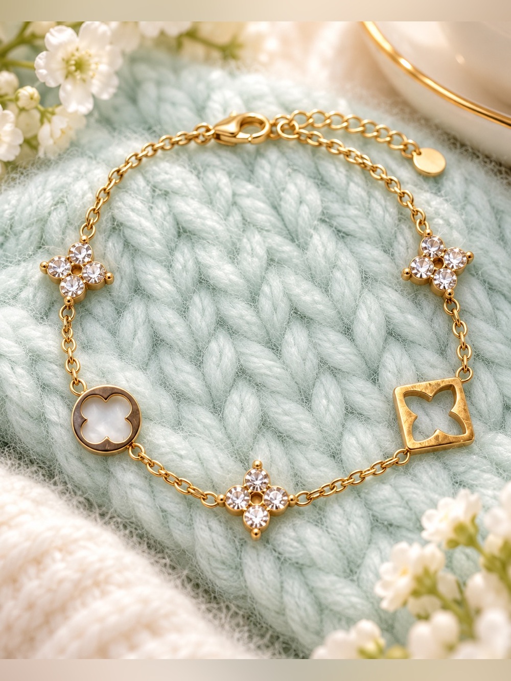 18K Gold Plated Crystal Clover Charm Bracelet